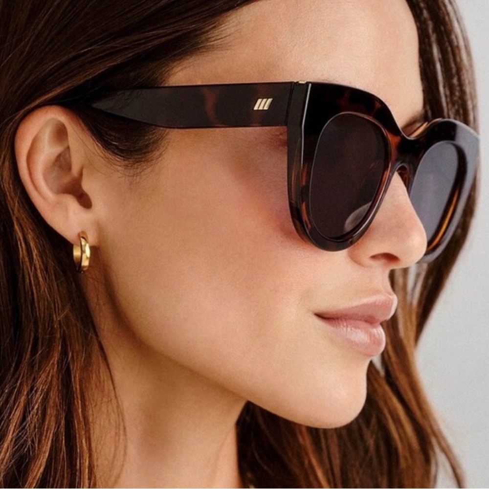Le Specs Air Heart Tortoise Cat-Eye Sunglasses